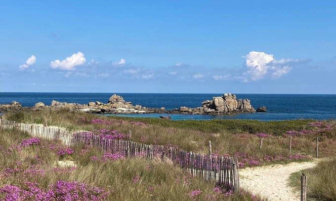 Henvic Apartment | Joli Duplex