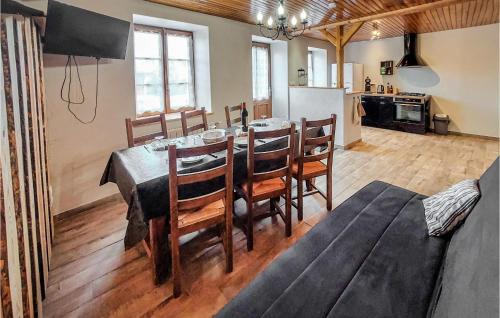 Verrieres-en-Forez House | Jolie Maison Avec Jardin