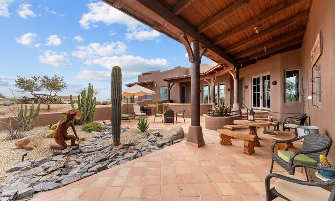 North Scottsdale House | Jomax Ranch luxury casita backing McDowell park, Jomax Ranch