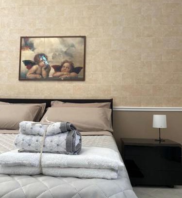 Capodrise Apartment | Josephine House