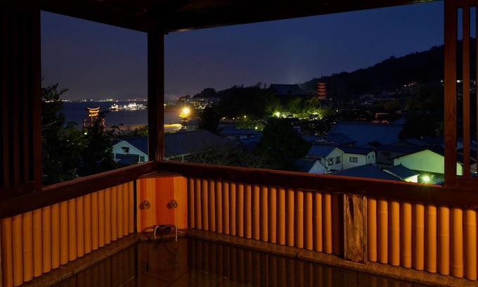Itsukushima House | Jukeiso