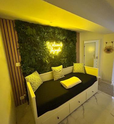 Beauvais Apartment | Jungle house