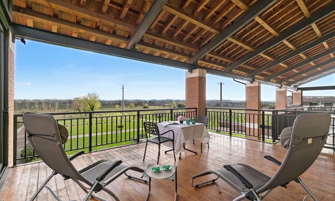 San Benedetto di Lugana Hotel | Junior Suite Borgogna - Almavite, Desenzano Del Garda, Italy