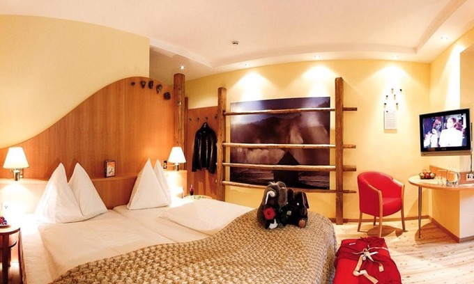 Bad Kleinkirchheim House | Junior suite Edelstein Granat - The Kirchheimerhof - Superior Refugium
