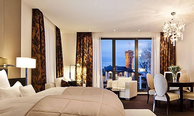 Johannisberg House | Junior Suite Inkl. Frühstück - Nicht Erstattbar - Relais & Châteaux Hotel Burg Schwarzenstein