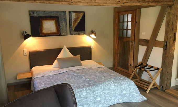 Schierstein Hotel | Junior Suite-Private Bathroom-Balcony-Storchennest