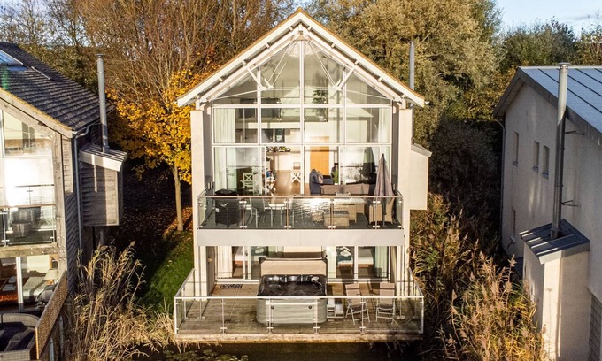 Cirencester House | Juniper House (HM13), Lower Mill Estate, Cotswolds