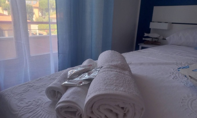 Venturina Apartment | Just 5 minutes from the Etruscan Baths and 10 minutes from the Gulf of Baratti.