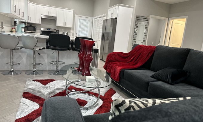 San Bernardino House | Just Built! Private Luxury: Insta Worthy BRAND NEW Home: Luxurious+COMFORTn