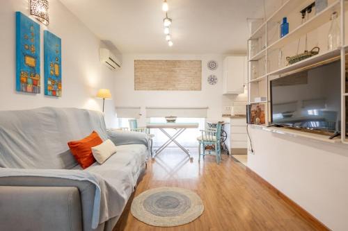 Triana Apartment | Justino Triana Center by Valcambre