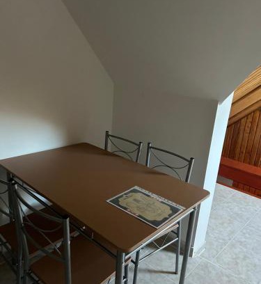 Nagykoros House | Kőrisfa Csárda magánszállás
