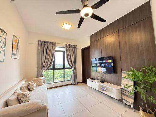 Penampang Apartment | K avenue family room by TZ homestay