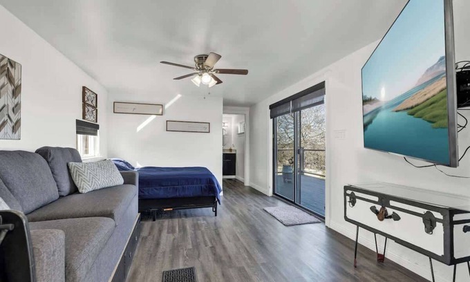 Center Point House | K Loma Vista With Hill Country Views