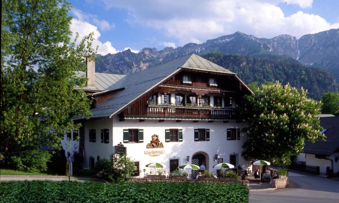 Grossgmain Apartment | "Kaiser Karl" * Ferienwohnungen