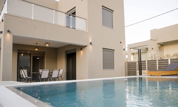 Faistos Villa | Kamilari Paradise Luxury Villa