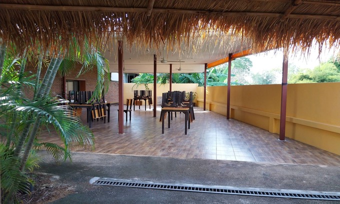 Nong Prue Villa | Kanchira Resort