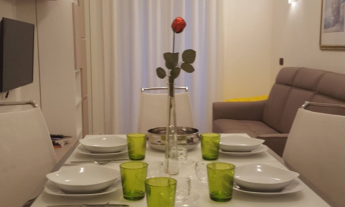 Albate Apartment | Karina House - Como