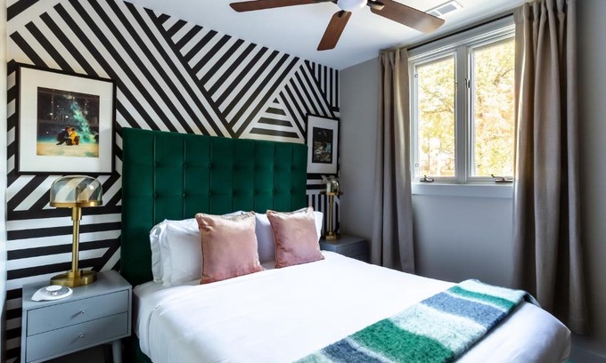 Dilworth Hotel | Kasa Edison House South End Dilworth Charlotte