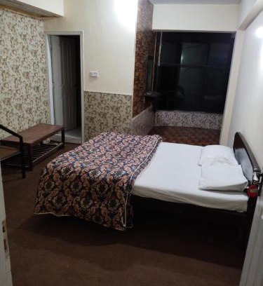 Murree Hotel | Kashmir Continental Hotel Murree