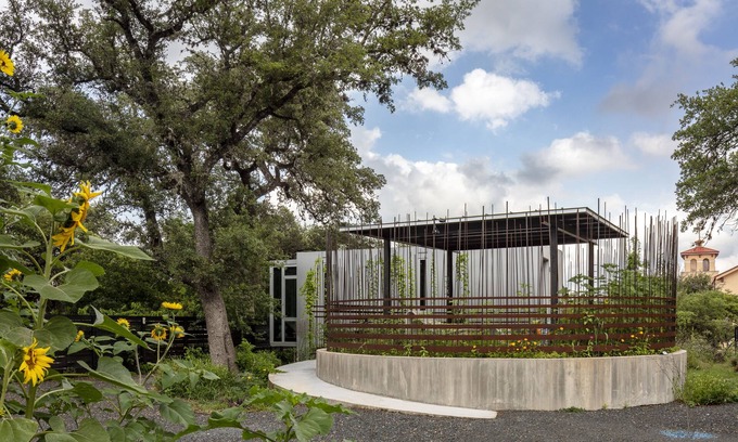 Galindo House | Kasita Nest is a prefabricated, smart home for romantic getaways.