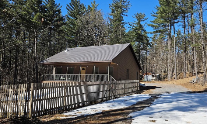 Brantingham Cabin | Kate's Creekside Stables nLocated on Otter Creek Horse Trails/ATV trail