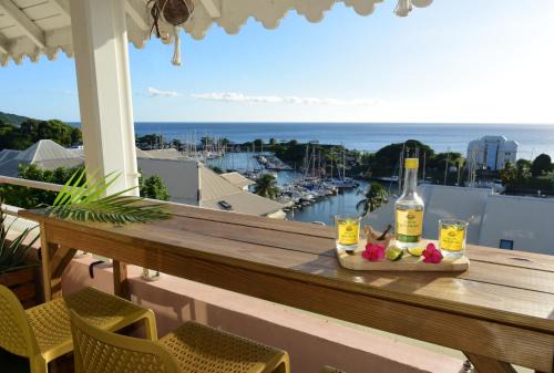 Riviere-Sens Apartment | Kaz a Soley - Gîte vue panoramique sur la mer - Plage à 500m