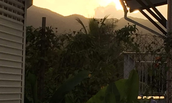 Lamentin House | KAZ @ chabine BUNGALOW AT THE FOOT OF HOT BATHS