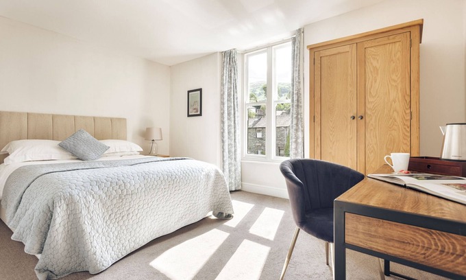 Ambleside Bed & Breakfast | Kelsick Villa Guest House - Bowfell