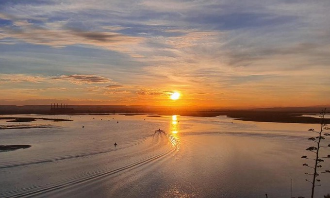 Bluewater Bay House | Kelzane Guesthouse