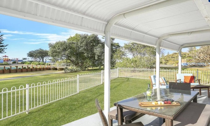 Kiama Apartment | Kendalls Two - walking distance to shops and cafes