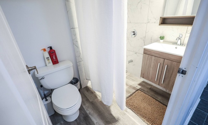 Quidi Vidi Apartment | Kensington Boutique Suites