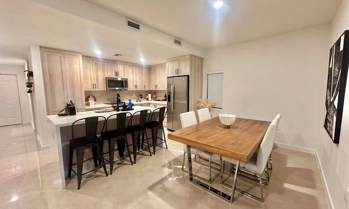 Florida City Villa | Keys Landings