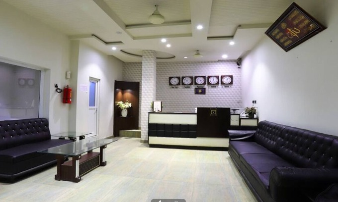 Faisalabad Hotel | Khayyam Hotel