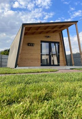 Medgidia Ski Chalet | Kift Garden Events