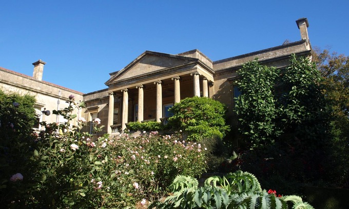 Chipping Campden House | Kiftsgate Court in the Cotswolds