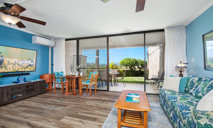 Kihei Condo | Kihei Ali'i Kai Condo with King Bed, 55' Smart TV + Free Parking!