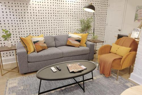 Mount Pleasant Apartment | Kilbourne Cottage in Mount Pleasant