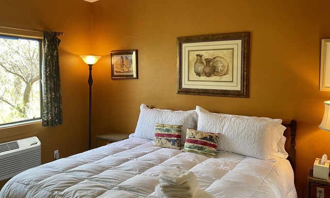 Pearce Bed & Breakfast | King bed room in a beautiful, well-established country inn on 14 forested acres.