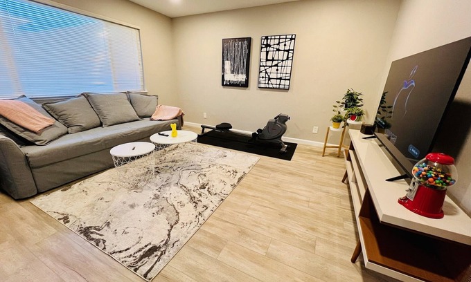 Santa Clara Condo | King bedroom with full amenities