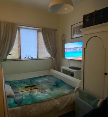 Chester House | King Comfort tv microwave fridge