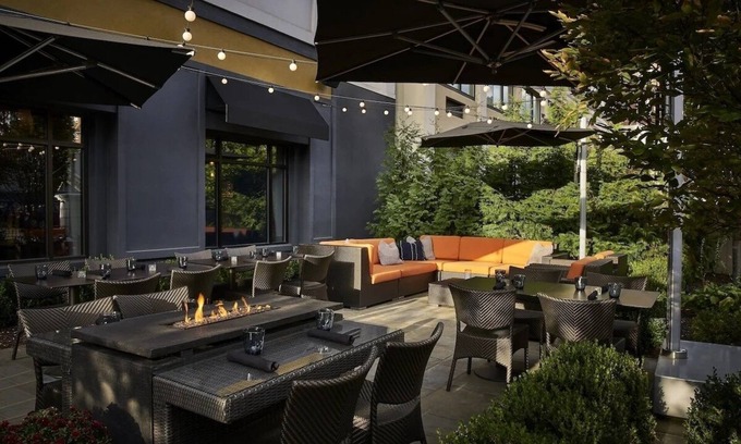 Downtown Washington D.C. Hotel | King Retreat, The Darcy Washington DC, Near White House