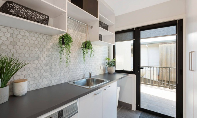 Eden Cabin | Kingfisher retreat @ Eden Cove: 4 bedroom