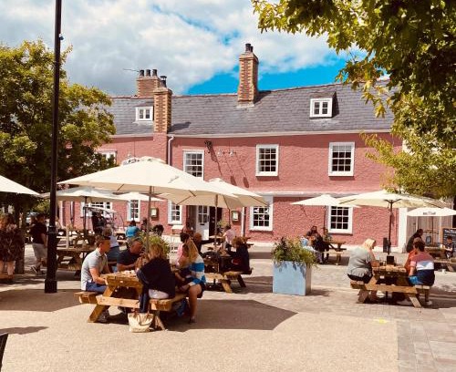 Abergavenny Hotel | Kings Arms Hotel