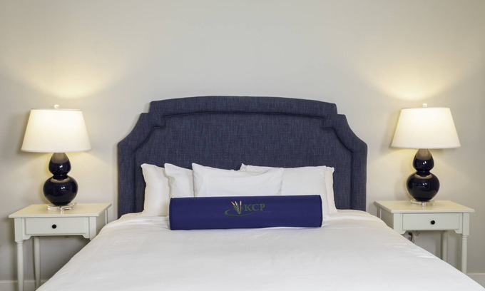 Lackey House | Kings Creek Resort- 2 BR w/Full Kitchen, Indoor & Outdoor Pools, Sleeps 6!