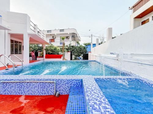 Vadanemelli Hotel | kishore villa