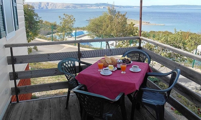 Klenovica Resort | Klenovica Shelbox House