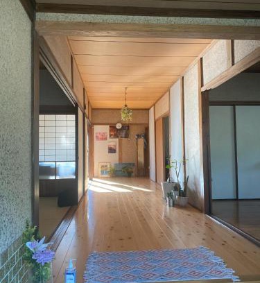 Suooshima House | KNA healing house くうねるあそぼ ペットと泊まれる宿 自炊ok広々と大らかな自然の中で過ごしたい方に