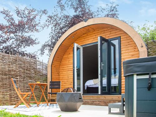 Christchurch House | Knowstone-Uk40034