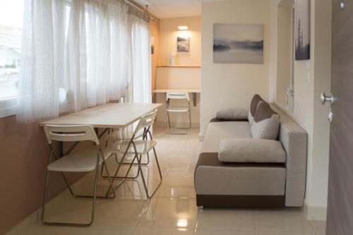 Thessaloniki Apartment | Kosmos Service Apartment Modern Spirit 1
