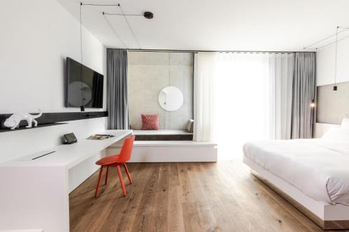 Charlottenburg Hotel | KPM Hotel & Residences Berlin, a Member of Design Hotels